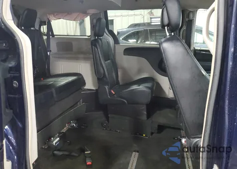 2015 Chrysler Town & Country Touring z USA, uszkodzony, nr VIN 2C4RC1BG9FR695351